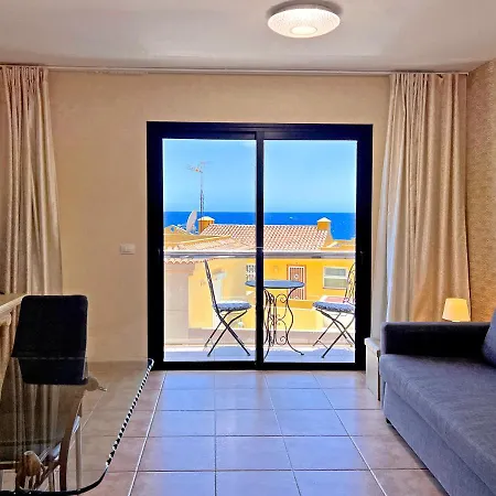 Appartement Sea View Apartment In 150 M To Las Vistas Beach Arona (Tenerife)