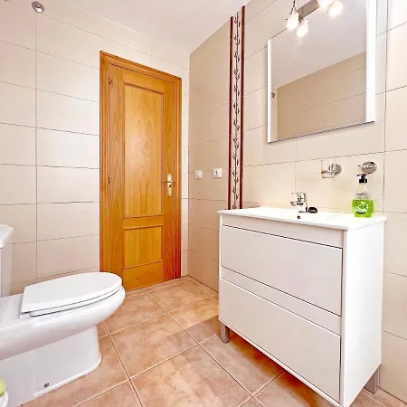 Sea View Apartment In 150 M To Las Vistas Beach Appartement