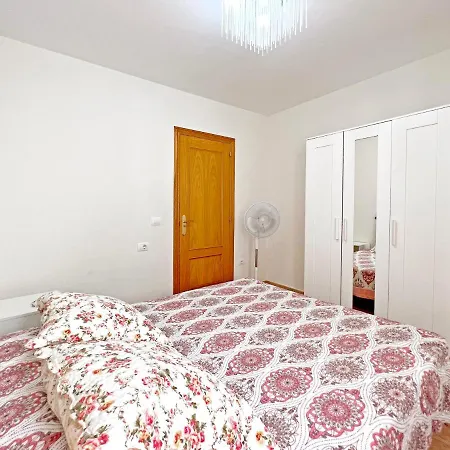 Sea View Apartment In 150 M To Las Vistas Beach